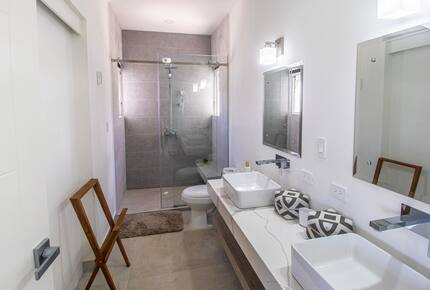 Tropical Luxury Retreat Steps from Avellanas Surf - Playa Avellanas, Costa Rica