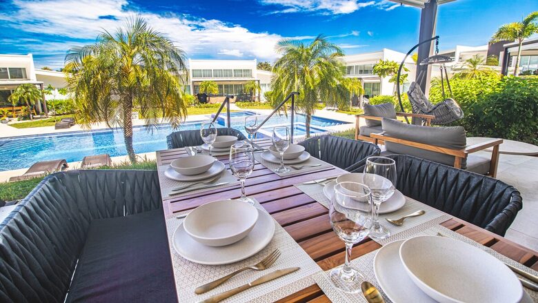 Tropical Luxury Retreat Steps from Avellanas Surf - Playa Avellanas, Costa Rica