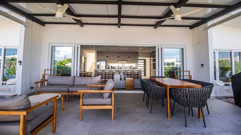 Tropical Luxury Retreat Steps from Avellanas Surf - Playa Avellanas, Costa Rica