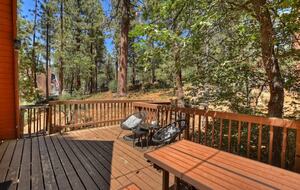 Peaceful Mountain A-Frame Escape Near Bear Lake - Big Bear Lake, California