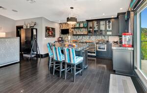 Lake Nacimiento Waterfront Haven for Family & Friends - Bradley, California