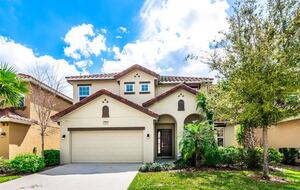 Elegant Lakeview Escape at Solterra Resort - Davenport, Florida