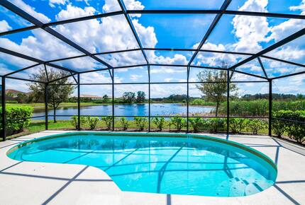 Elegant Lakeview Escape at Solterra Resort - Davenport, Florida