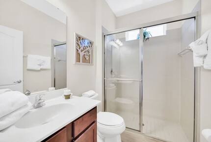 Elegant Lakeview Escape at Solterra Resort - Davenport, Florida