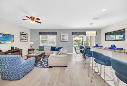 Elegant Lakeview Escape at Solterra Resort - Davenport, Florida