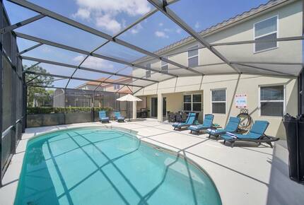 Elegant Lakeview Escape at Solterra Resort - Davenport, Florida