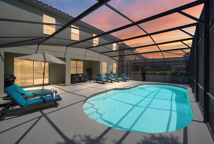 Elegant Lakeview Escape at Solterra Resort - Davenport, Florida