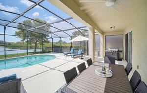 Elegant Lakeview Escape at Solterra Resort - Davenport, Florida