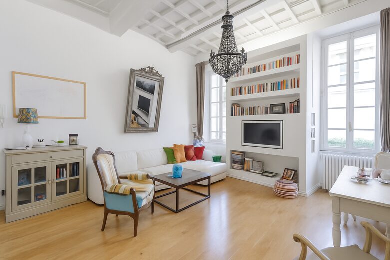 Charming Roman Apartment Near Piazza Navona - Rome, Italy