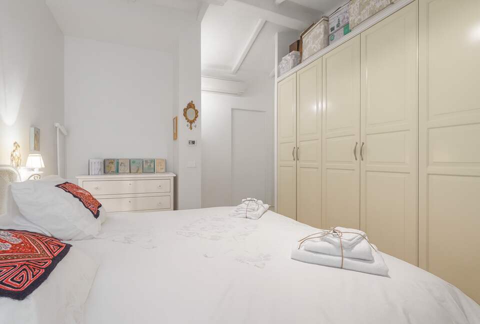 Charming Roman Apartment Near Piazza Navona - Rome, Italy