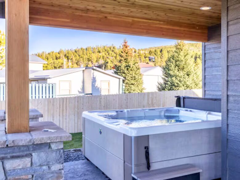 Expansive Montana Getaway with Views & Modern Comforts - Anaconda, Montana
