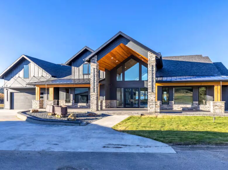 Expansive Montana Getaway with Views & Modern Comforts - Anaconda, Montana