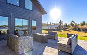 Expansive Montana Getaway with Views & Modern Comforts - Anaconda, Montana