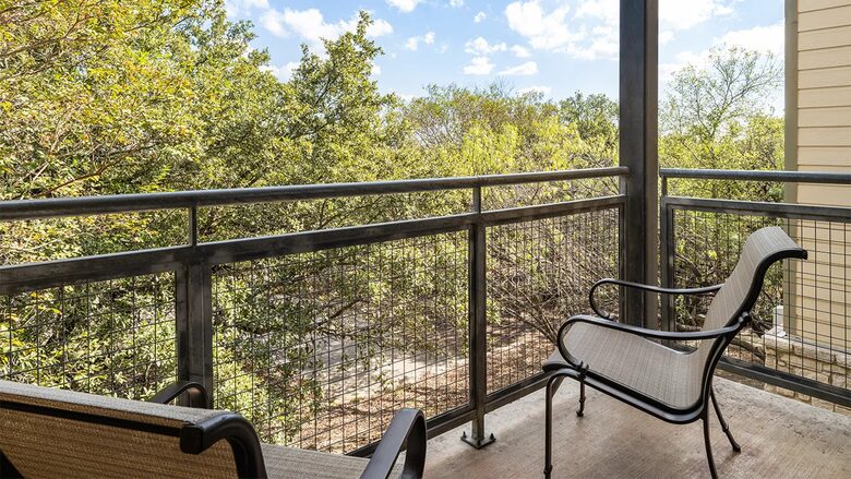 Wild Oak Ranch, San Antonio - Two-Bedroom Lock-Off Villa - San Antonio, Texas