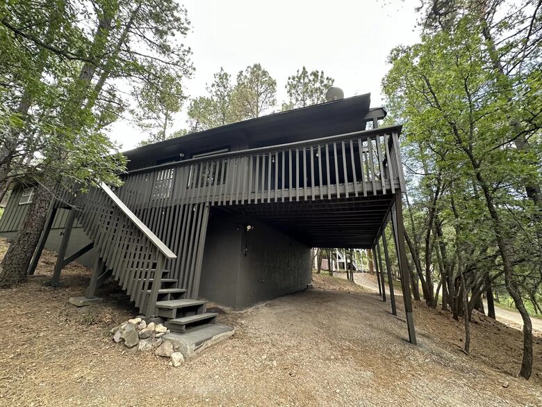 Cozy New Mexico Getaway Surrounded by Scenic Greens - Alto, New Mexico