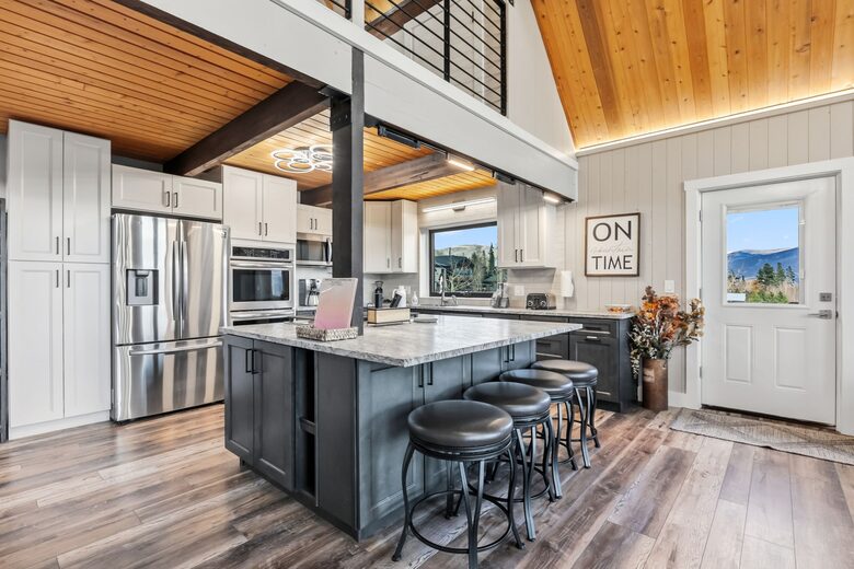 The Heart of Ski Country! - Silverthorne, Colorado