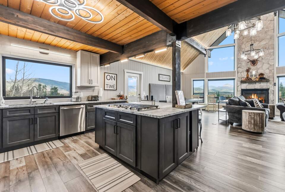 The Heart of Ski Country! - Silverthorne, Colorado