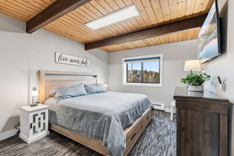 The Heart of Ski Country! - Silverthorne, Colorado