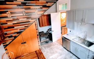 Baronne Street Creative Retreat - New Orleans, Louisiana