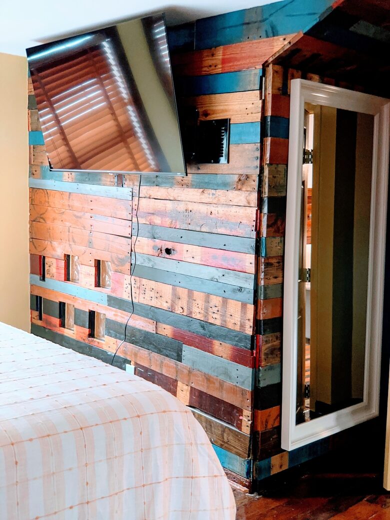 Baronne Street Creative Retreat - New Orleans, Louisiana