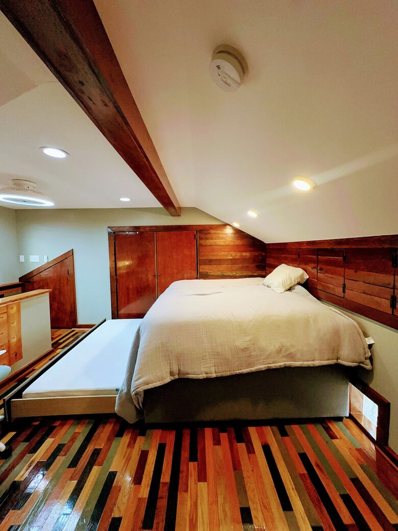 Baronne Street Creative Retreat - New Orleans, Louisiana