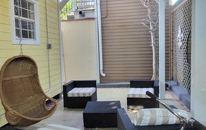 Baronne Street Creative Retreat - New Orleans, Louisiana