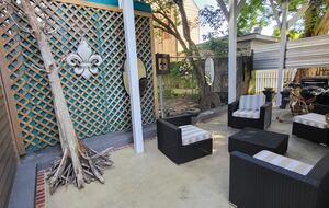 Baronne Street Creative Retreat - New Orleans, Louisiana