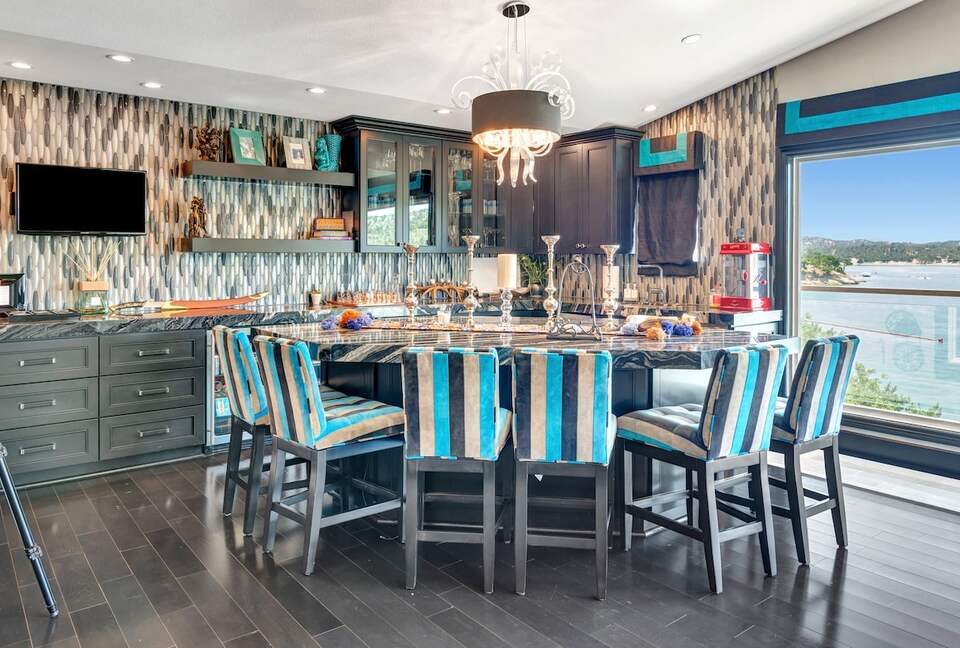 Lake Nacimiento Waterfront Haven for Family & Friends - Bradley, California