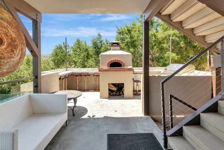 Lake Nacimiento Waterfront Haven for Family & Friends - Bradley, California