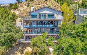 Lake Nacimiento Waterfront Haven for Family & Friends - Bradley, California