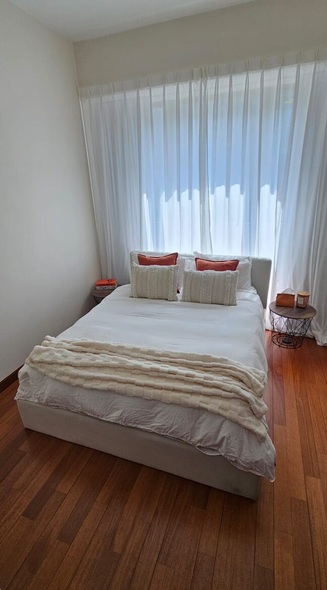 Elegant Wan Chai Residence with Panoramic Views - Wan Chai, Hong Kong