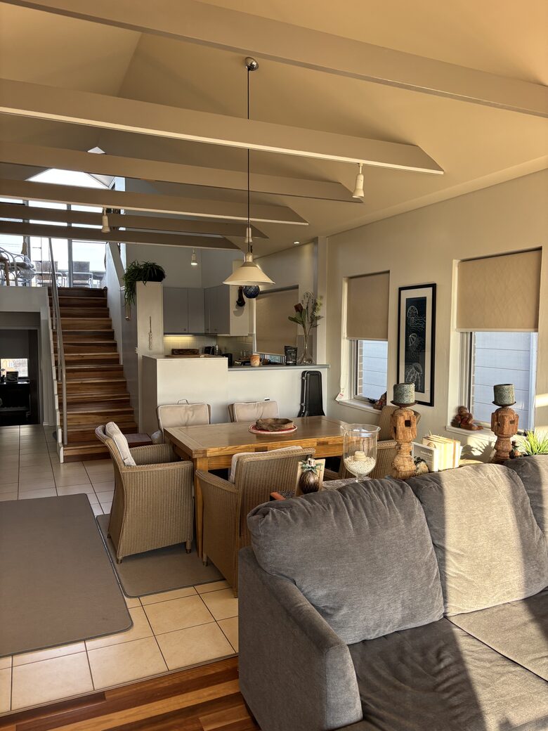 Riverside Escape Overlooking Rangoon Island - Kiama, Australia