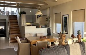 Riverside Escape Overlooking Rangoon Island - Kiama, Australia