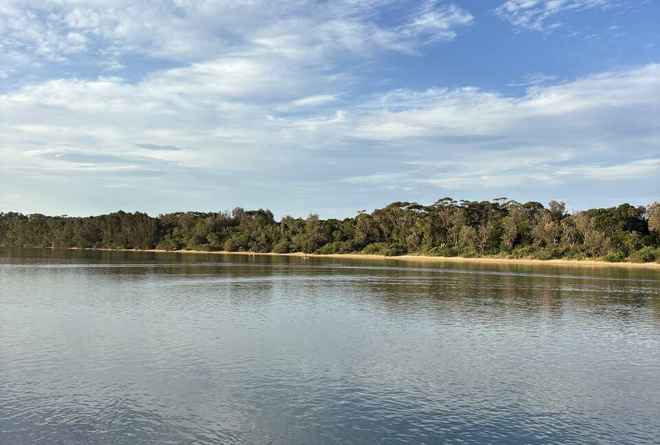 Riverside Escape Overlooking Rangoon Island - Kiama, Australia