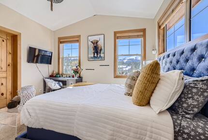 Mountain River Retreat | Luxury Living on the French Gulch River - Breckenridge, Colorado