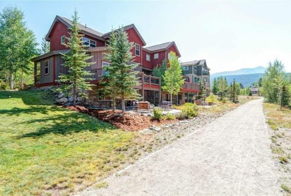 Mountain River Retreat | Luxury Living on the French Gulch River - Breckenridge, Colorado