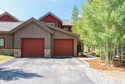 Mountain River Retreat | Luxury Living on the French Gulch River - Breckenridge, Colorado