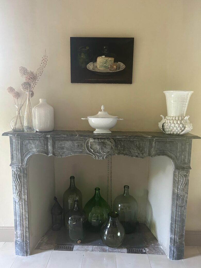 Quintessential Provençal Estate - Jonquières, France