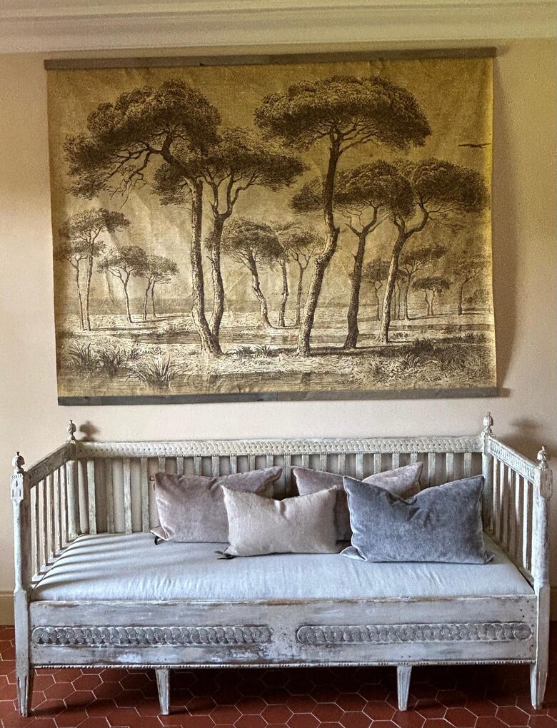 Quintessential Provençal Estate - Jonquières, France