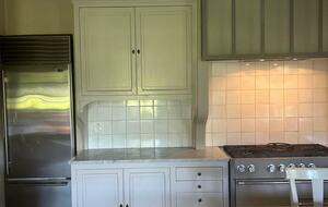 Quintessential Provençal Estate - Jonquières, France