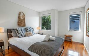 Riverside Escape Overlooking Rangoon Island - Kiama, Australia