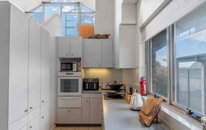 Riverside Escape Overlooking Rangoon Island - Kiama, Australia