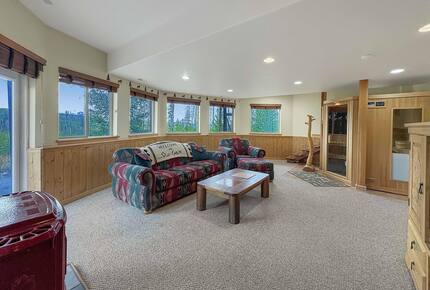 Walkout level Family room TV area & Sauna