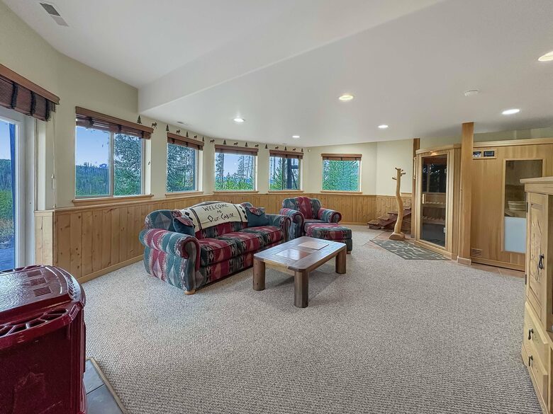 Walkout level Family room TV area & Sauna