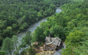 Luxury Riverfront Escape in the Blue Ridge Mountains - Mineral Bluff, Georgia
