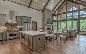 Luxury Riverfront Escape in the Blue Ridge Mountains - Mineral Bluff, Georgia