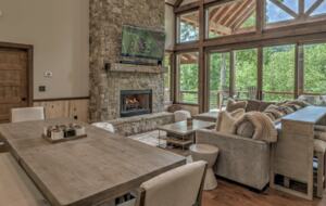 Luxury Riverfront Escape in the Blue Ridge Mountains - Mineral Bluff, Georgia