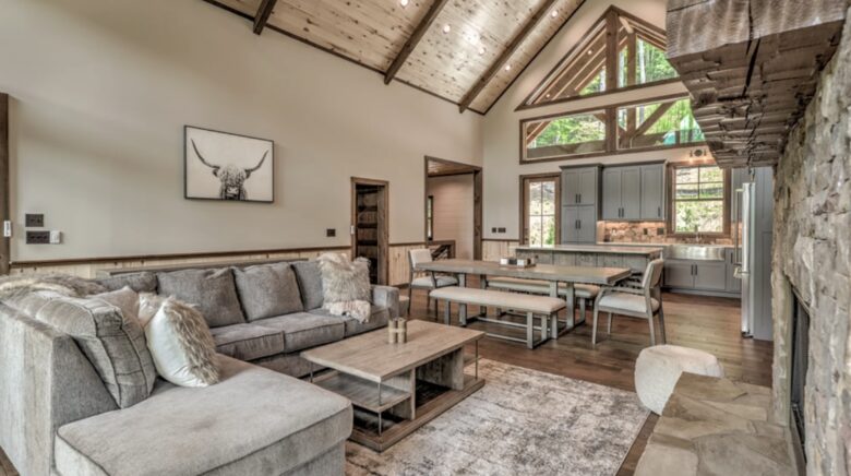 Luxury Riverfront Escape in the Blue Ridge Mountains - Mineral Bluff, Georgia