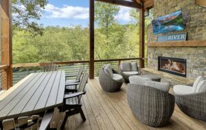 Luxury Riverfront Escape in the Blue Ridge Mountains - Mineral Bluff, Georgia