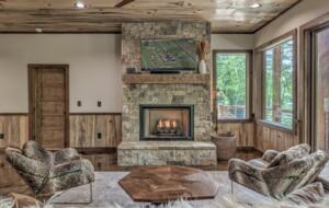 Luxury Riverfront Escape in the Blue Ridge Mountains - Mineral Bluff, Georgia